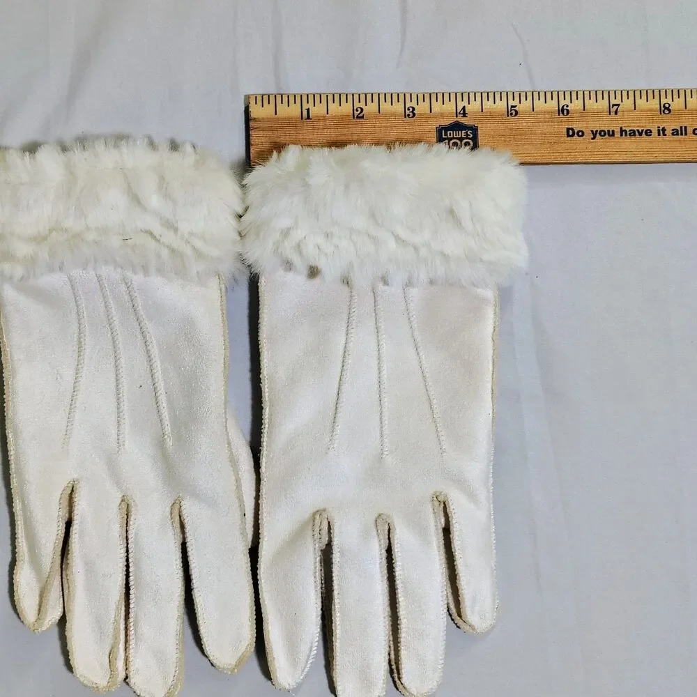 Coldwater Creek Ivory Faux Suede Faux Fur Trim Lined Gloves L Old Money Mob Wife